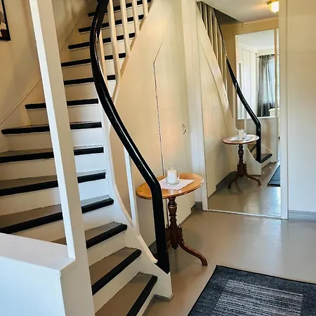 Koselig Hus I I Lofoten Med Elbil-lader Svolvær