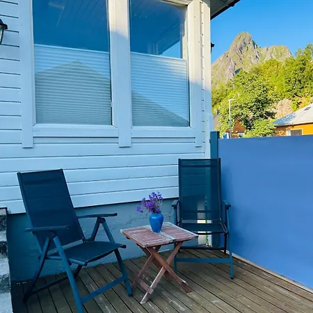 Koselig Hus I I Lofoten Med Elbil-lader *