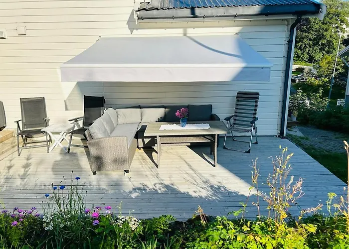 Сasa de vacaciones Koselig Hus I I Lofoten Med Elbil-lader Svolvær