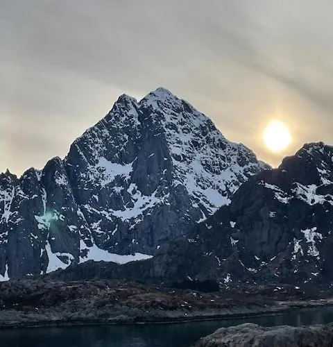 Сasa de vacaciones Koselig Hus I I Lofoten Med Elbil-lader